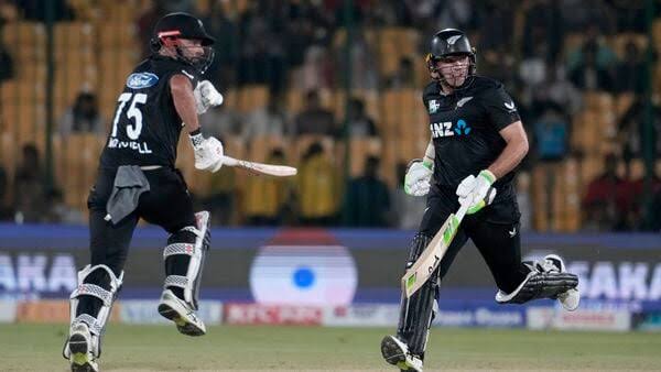 New Zealand at 71/2 in 15 Overs Against Pakistan, Will Young Nears Half-Century