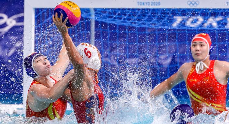 China’s Women’s Water Polo Team Makes a Splash Against Argentina