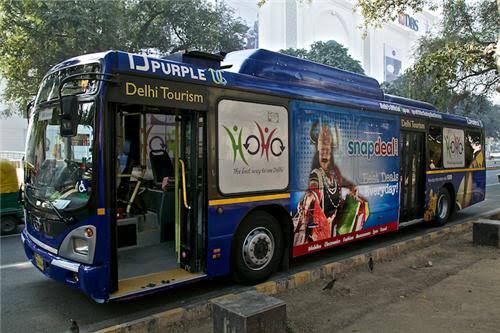 Ride into History: Delhi Launches Evening Electric Bus Tours for Tourists