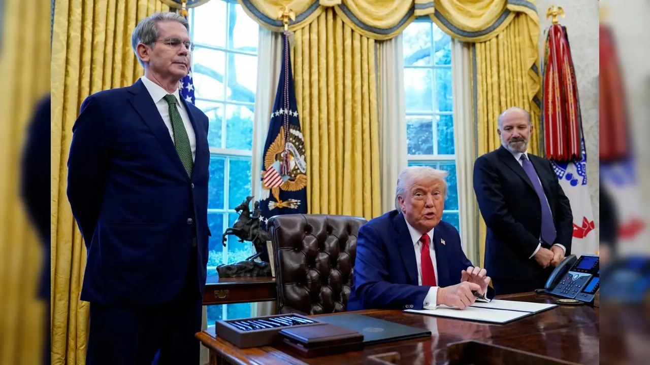 Bessent’s Economic Blueprint: Rate Cuts, Tariff Windfall, And A Warning On Oil Trade