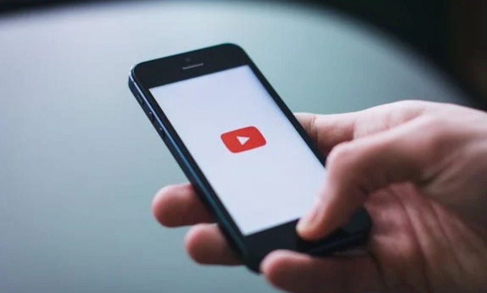 YouTube rolls out a smarter TV app: five upgrades that make watching easier