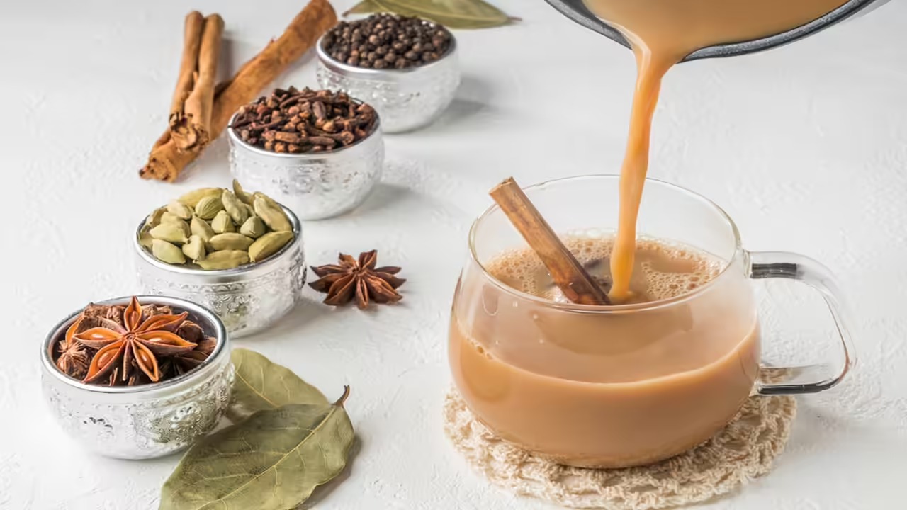 Unlock The Secret To Healthier, More Flavorful Chai With This Simple Nutritionist Hack