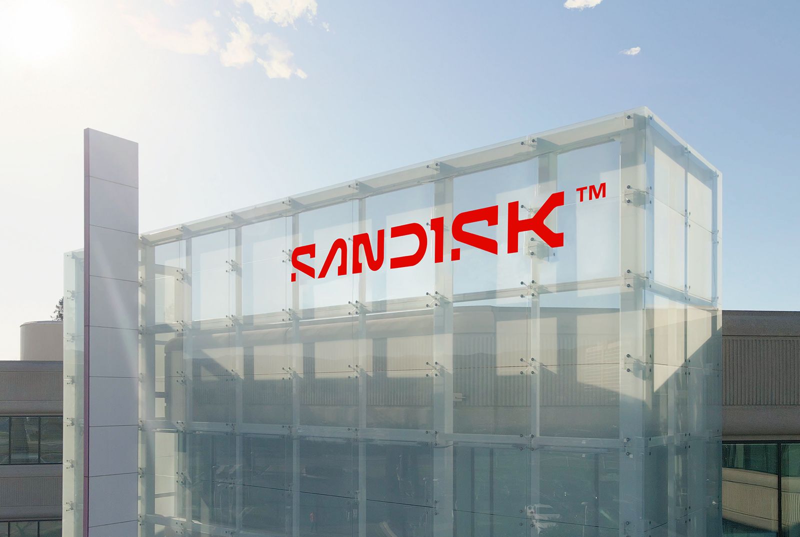 SanDisk Adds A Splash Of Crayola To USB-C Storage In India