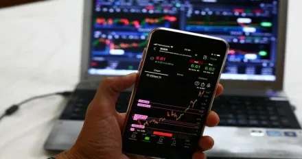 Moody Markets? Zerodha’s Kamath Says the Smartest Move Is No Move