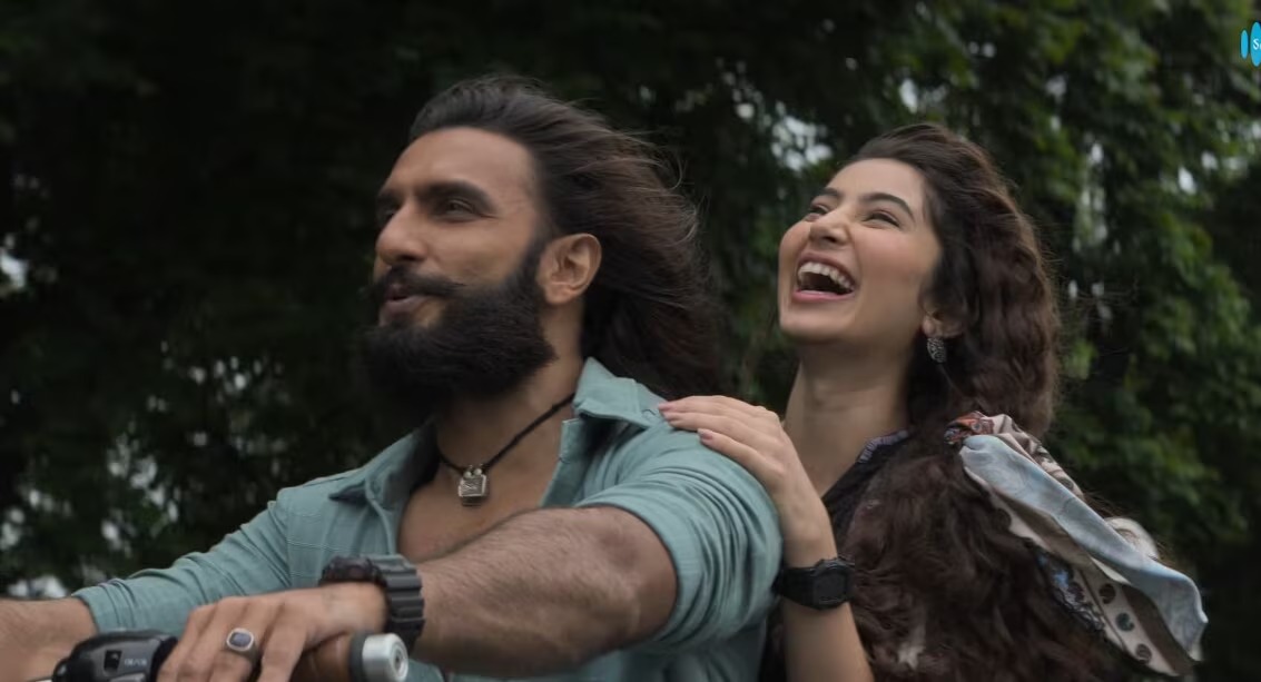 Gehra Hua From Dhurandhar Showcases Ranveer Singh And Sara Arjun’s Tender Bond