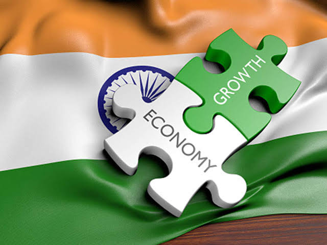 India’s Economy: Government Remains the Pillar Despite Three Decades of Reforms