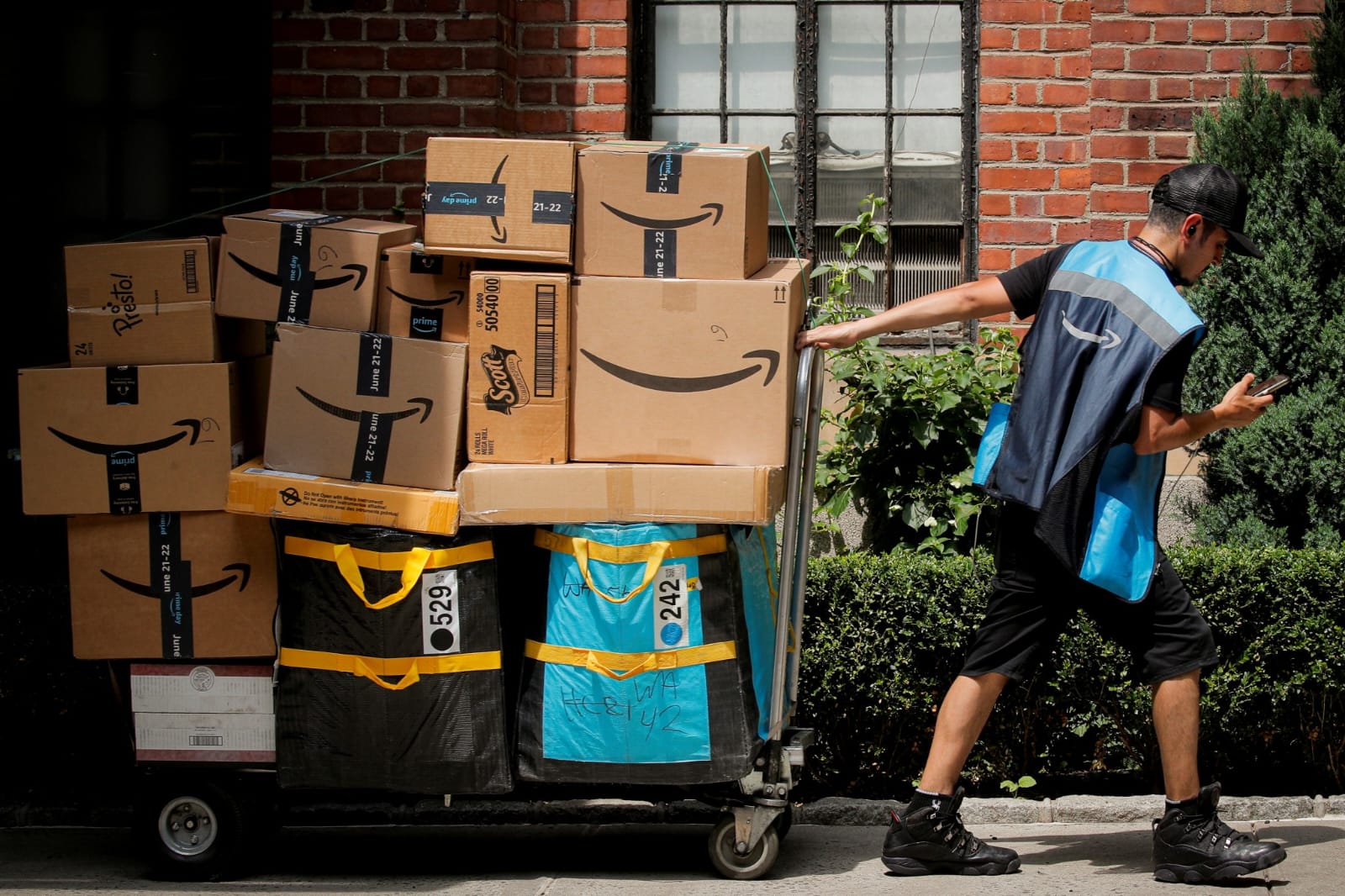Amazon Moves Prime Day 2026 to June: Multi-Day Global Event Begins June 23