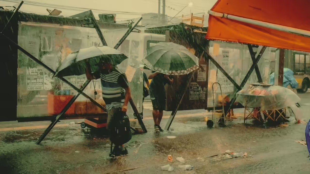 IMD Alerts 17 States of Heavy Rain as Monsoon Trough Shifts