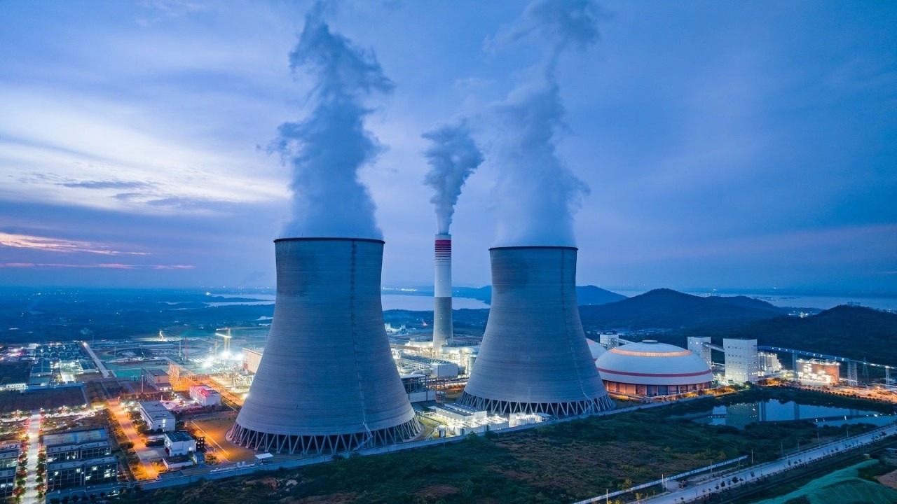 Fitch Sounds the Alarm – The Billion-Dollar Split Shaping Asia’s Thermal Power Future