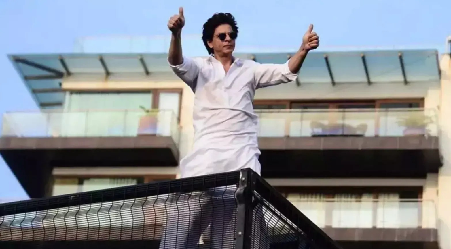 Bollywood Superstar Shah Rukh Khan Leases Luxury Duplexes in Mumbai