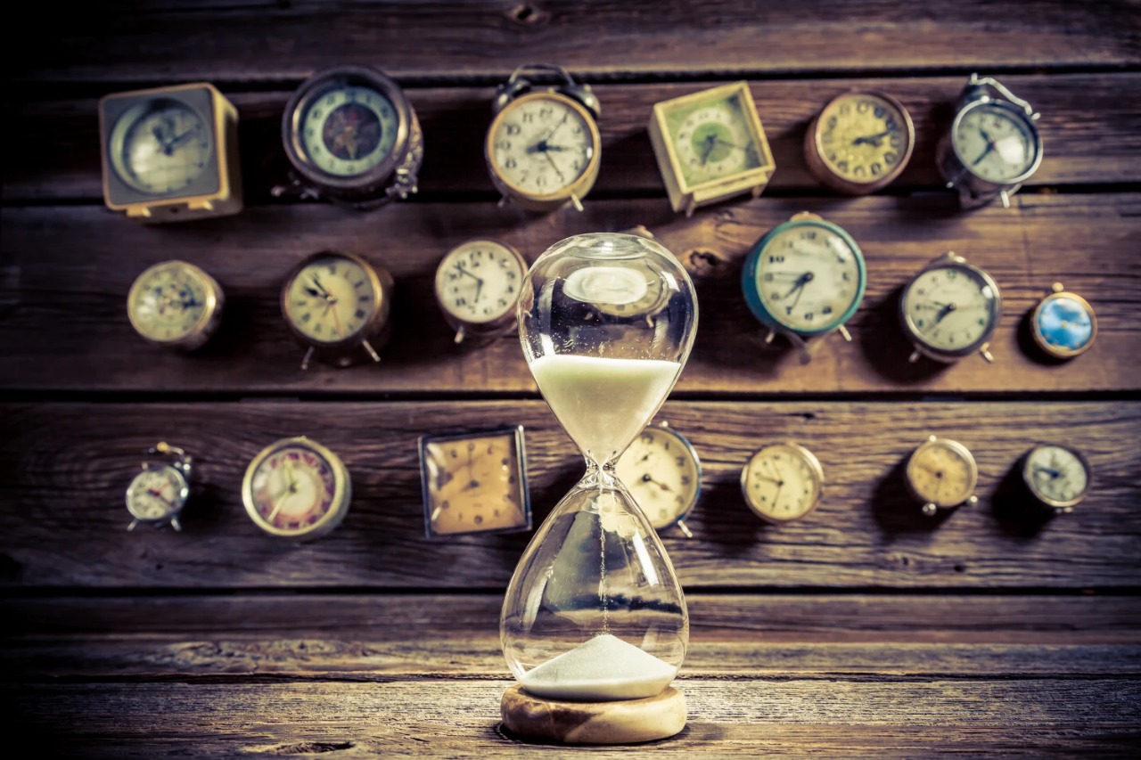 The Neuroscience of Long Weekends: Why Novelty Makes Time Expand