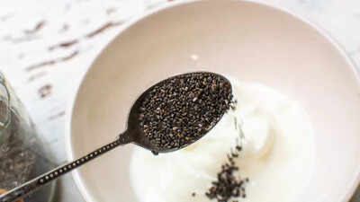 From Tiny Seeds to Tummy Wins: Gastroenterologist Reveals the Chia-Yogurt Power Duo