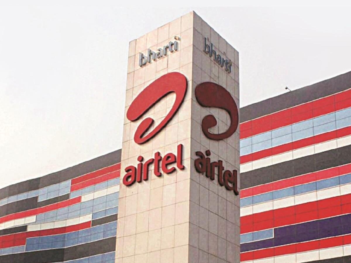 Airtel Expands Spectrum Holdings with Strategic Acquisition from Adani Data Networks