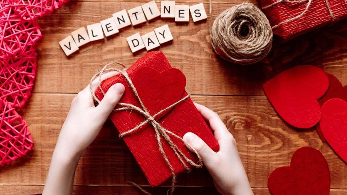 Valentine's Day Gift Guide: 5 Presents to Avoid for a Happier Celebration