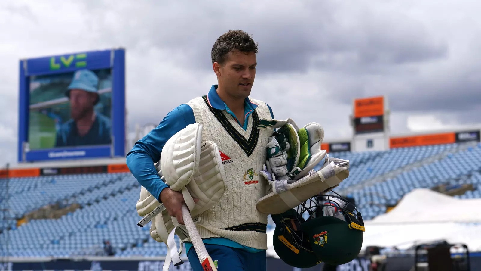 Australia Faces Uphill Battle as Alex Carey Departs After Solid Knock