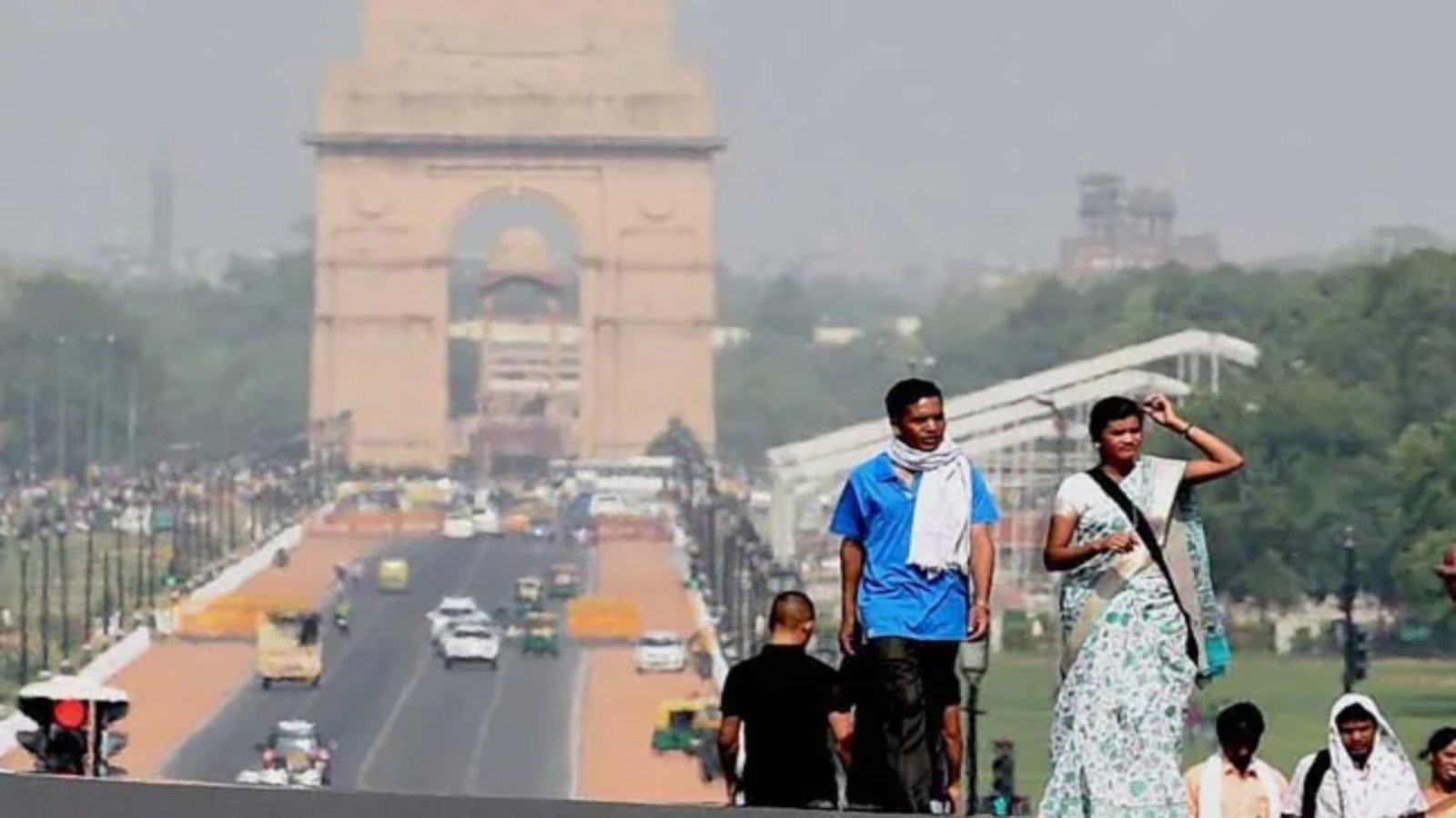 Delhi Records 41.9°C As IMD Issues Yellow Alert For Heatwave Conditions