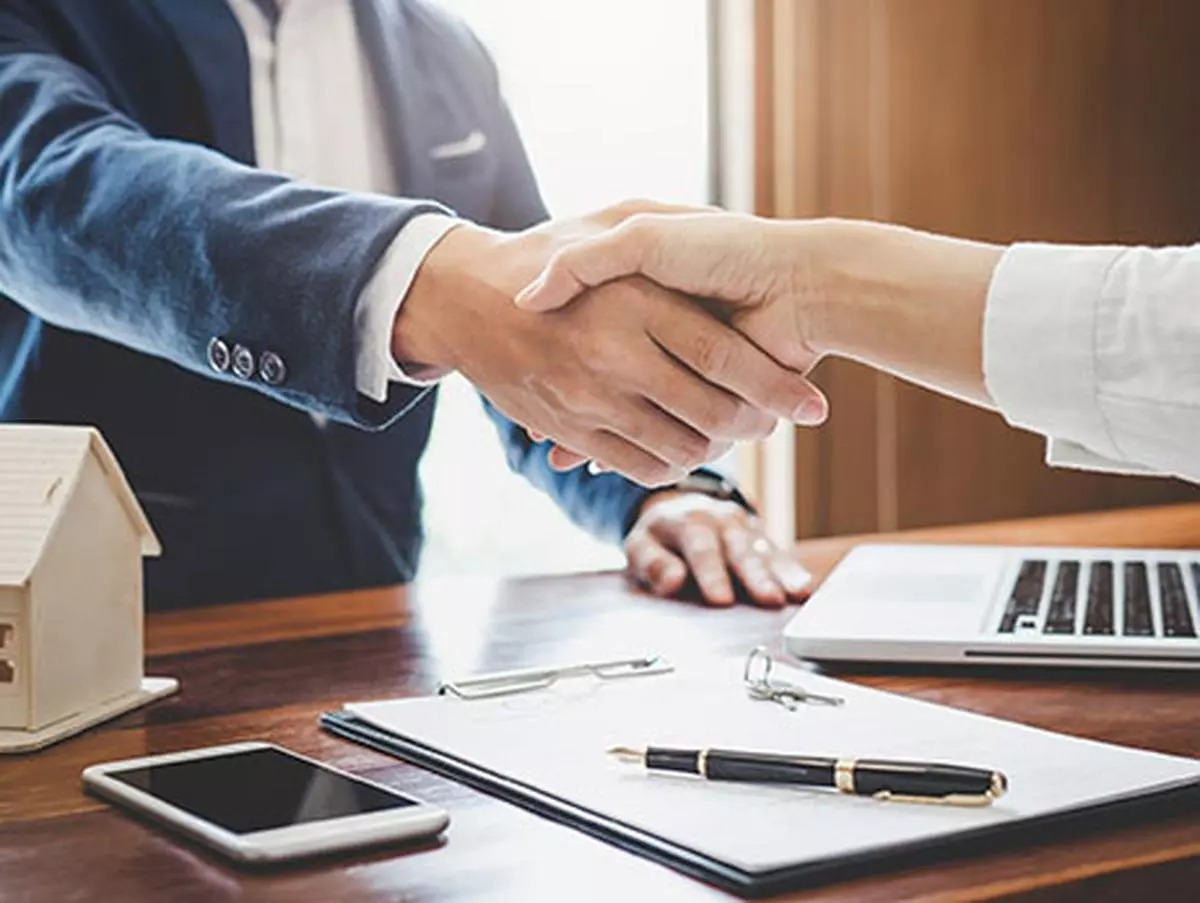 Oberoi Realty Secures Major Investment Deal with Alpha Wave Ventures