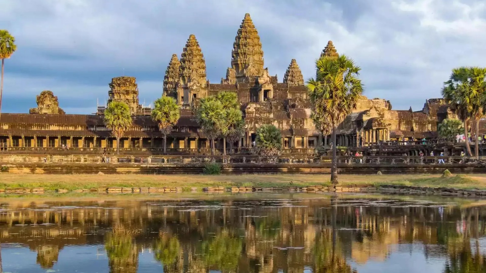 Cambodia Unveils Its Golden Ticket: 7.5 Million Visitors Expected in 2025!