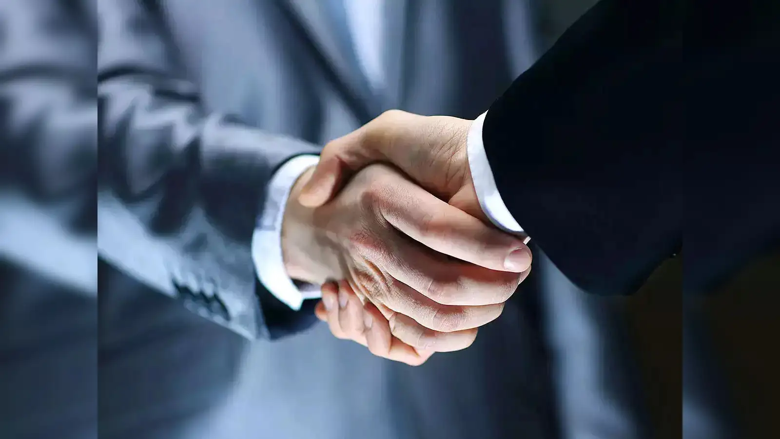 Yes Bank Completes Share Transfer to SMBC, Strengthening Strategic Partnership