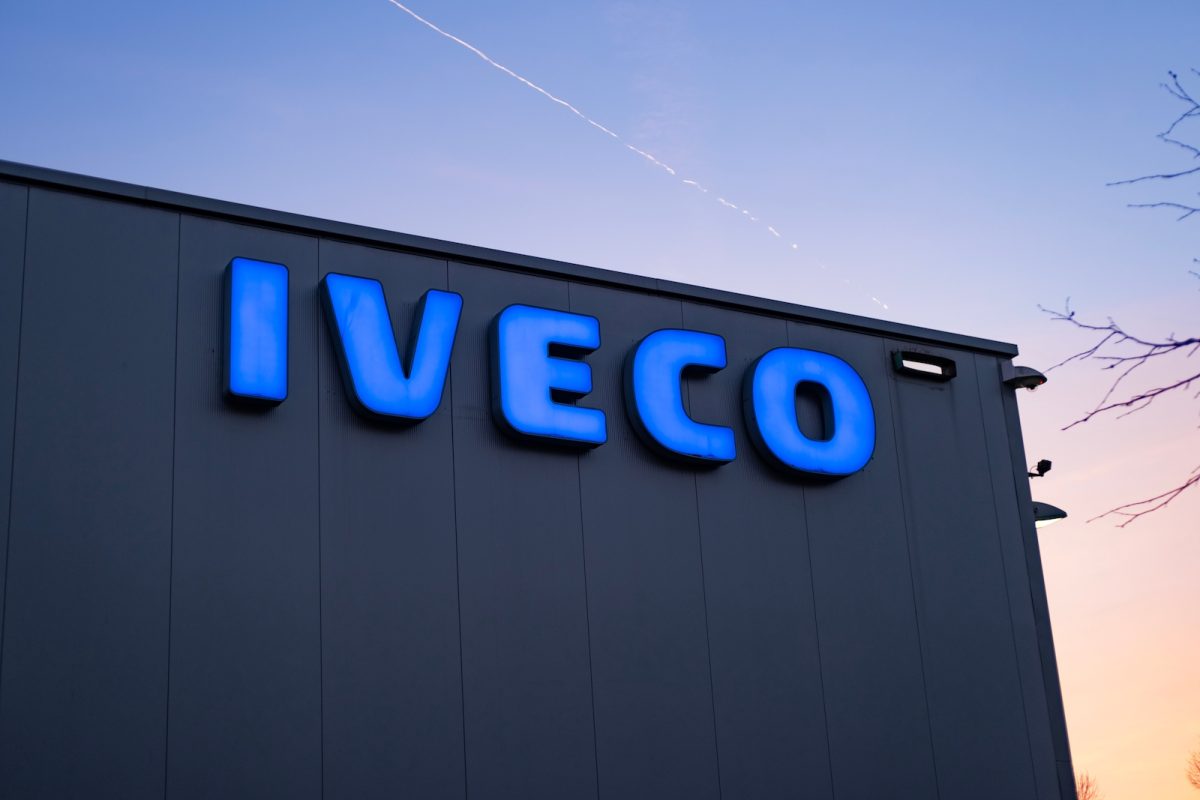 Iveco Shares Stumble 5.47% Amid Tata Motors Acquisition Buzz and Leonardo Defence Deal Uncertainty