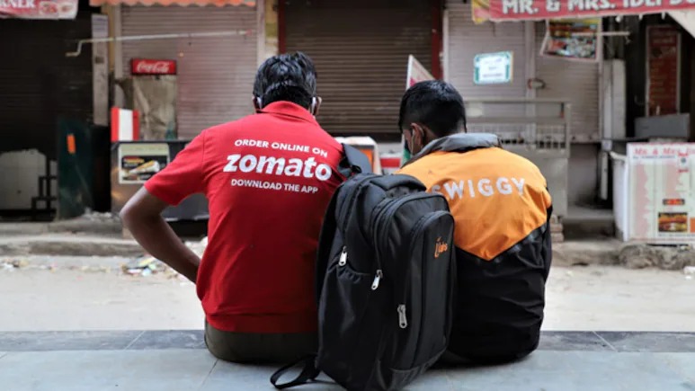 Zomato And Swiggy Raise Gig Workers’ Payouts Amid Strike Threat On New Year’s Eve