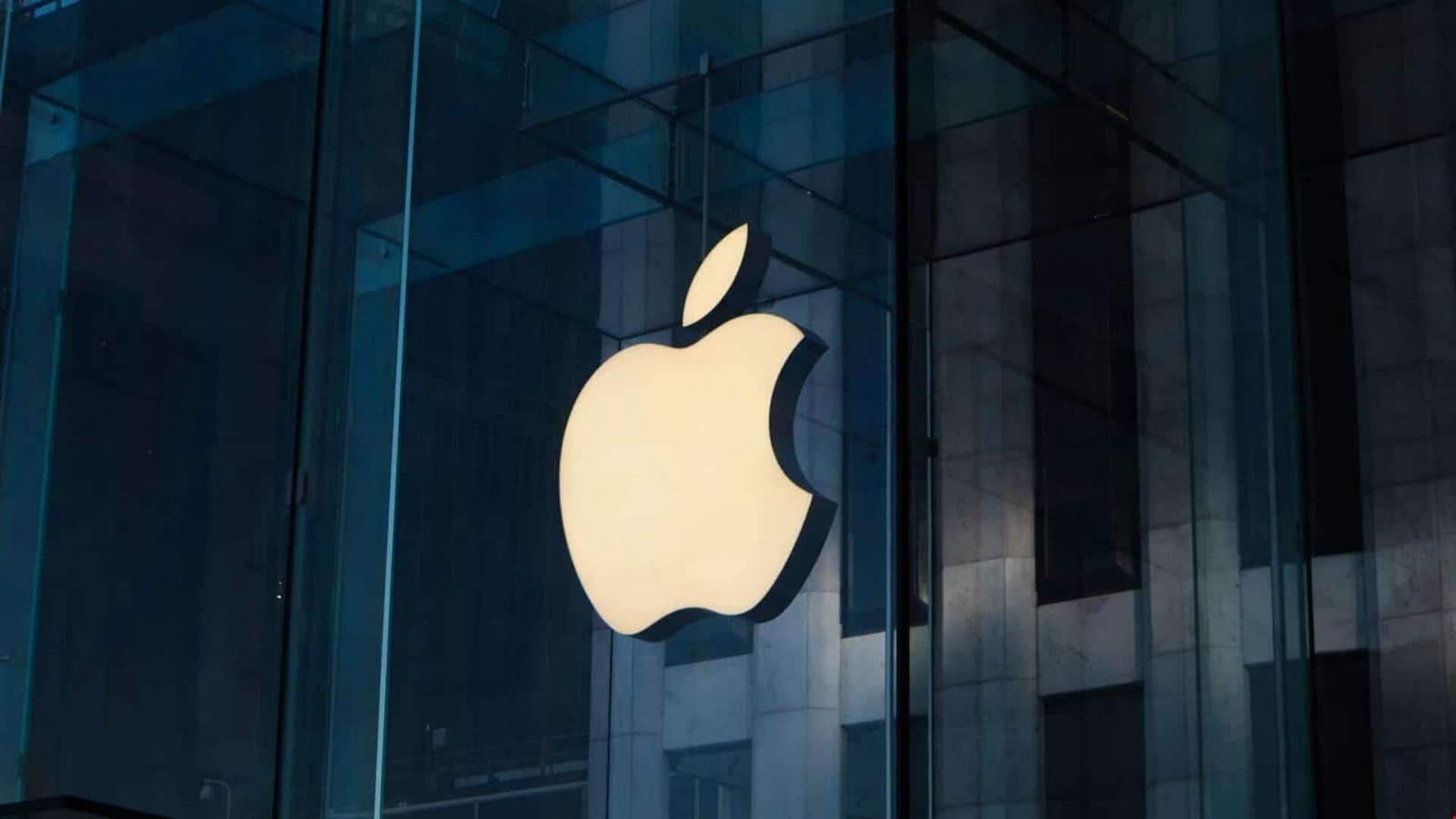 Apple vs. Antitrust: Tech Giant Battles India’s New Penalty Law Amid $38 Billion Risk