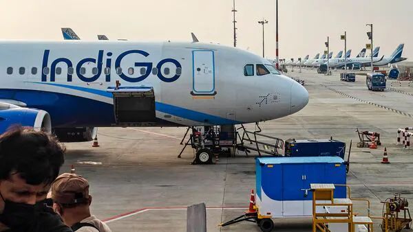 Smog-Stranded? How Flyers Can Claim Refunds Up to ₹10,000