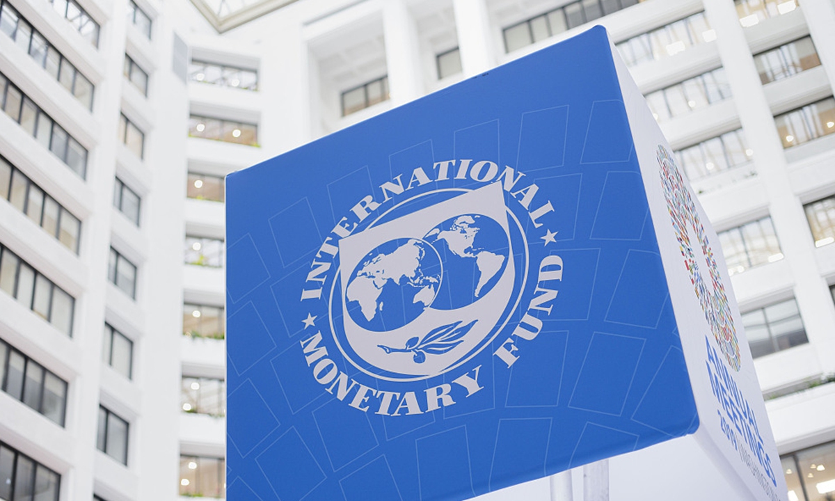 A Delicate Balancing Act: IMF Sees Growth Slowing, Uncertainty Rising Across Economies