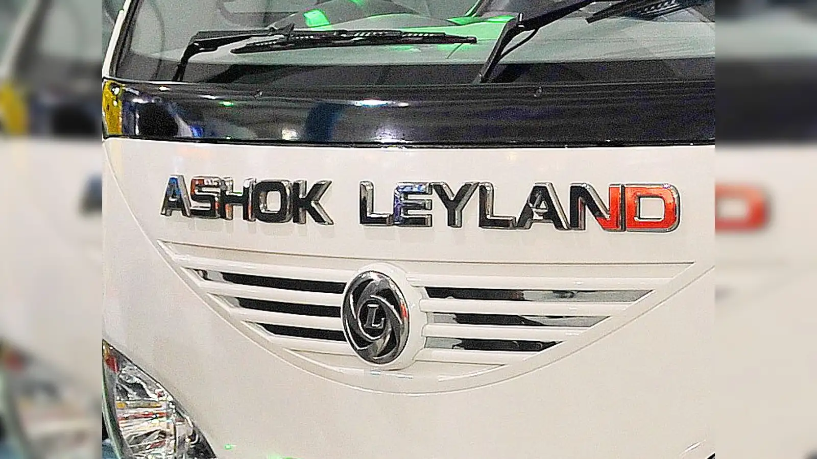 Ashok Leyland Powers Ahead: ₹50 Billion Investment in Battery Localization, Strategic Tie-Up with CALB Group