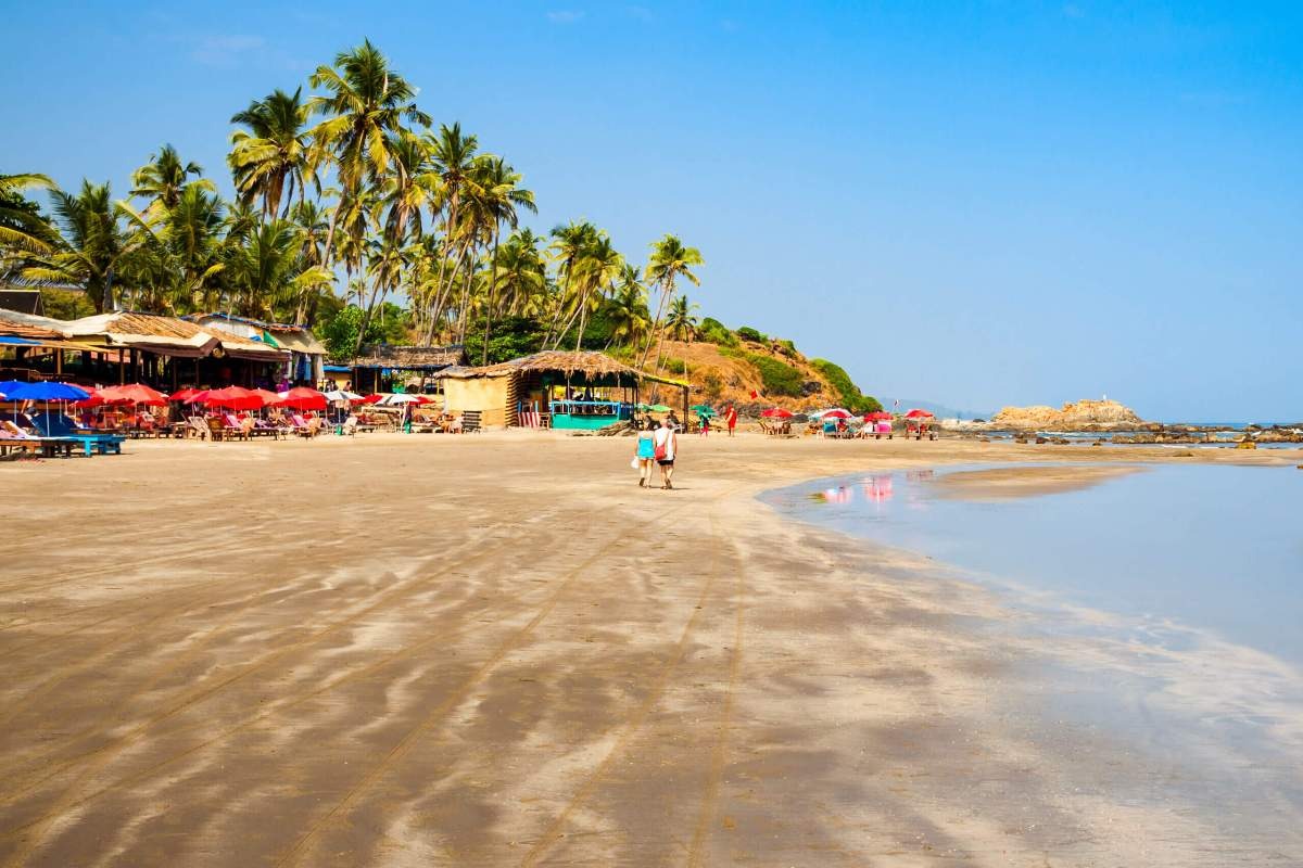 Sunny Streak Continues: Maharashtra and Goa Bask in Dry Weather