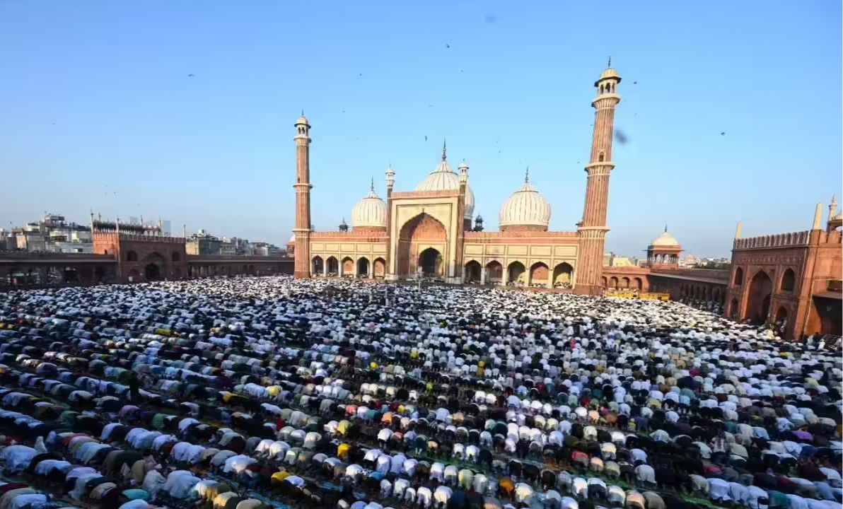 Eid-ul-Fitr Celebrated With Joy And Prayers At Delhi’s Jama Masjid