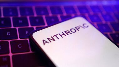 Anthropic Weighs Mandatory Stock Sale Plans After IPO