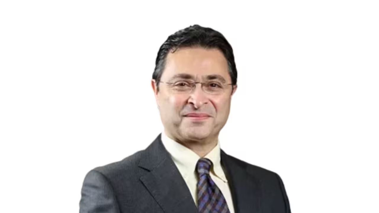 Credit to the Top: HDFC Bank Appoints Jimmy Tata as Executive Director