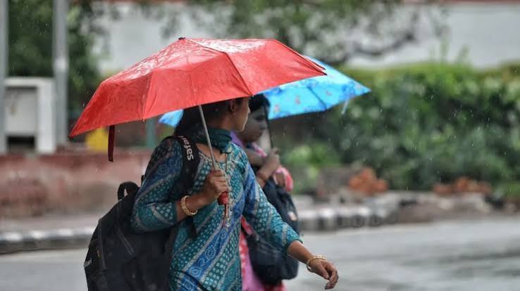 Rain Brings Gurugram to a Standstill-Why Offices Are Told to Go Remote