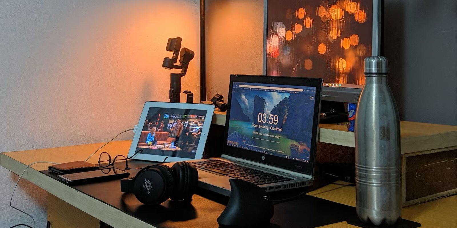 Power Up Your Home Office: 4 Gadgets You Didn't Know You Needed (But Totally Do)