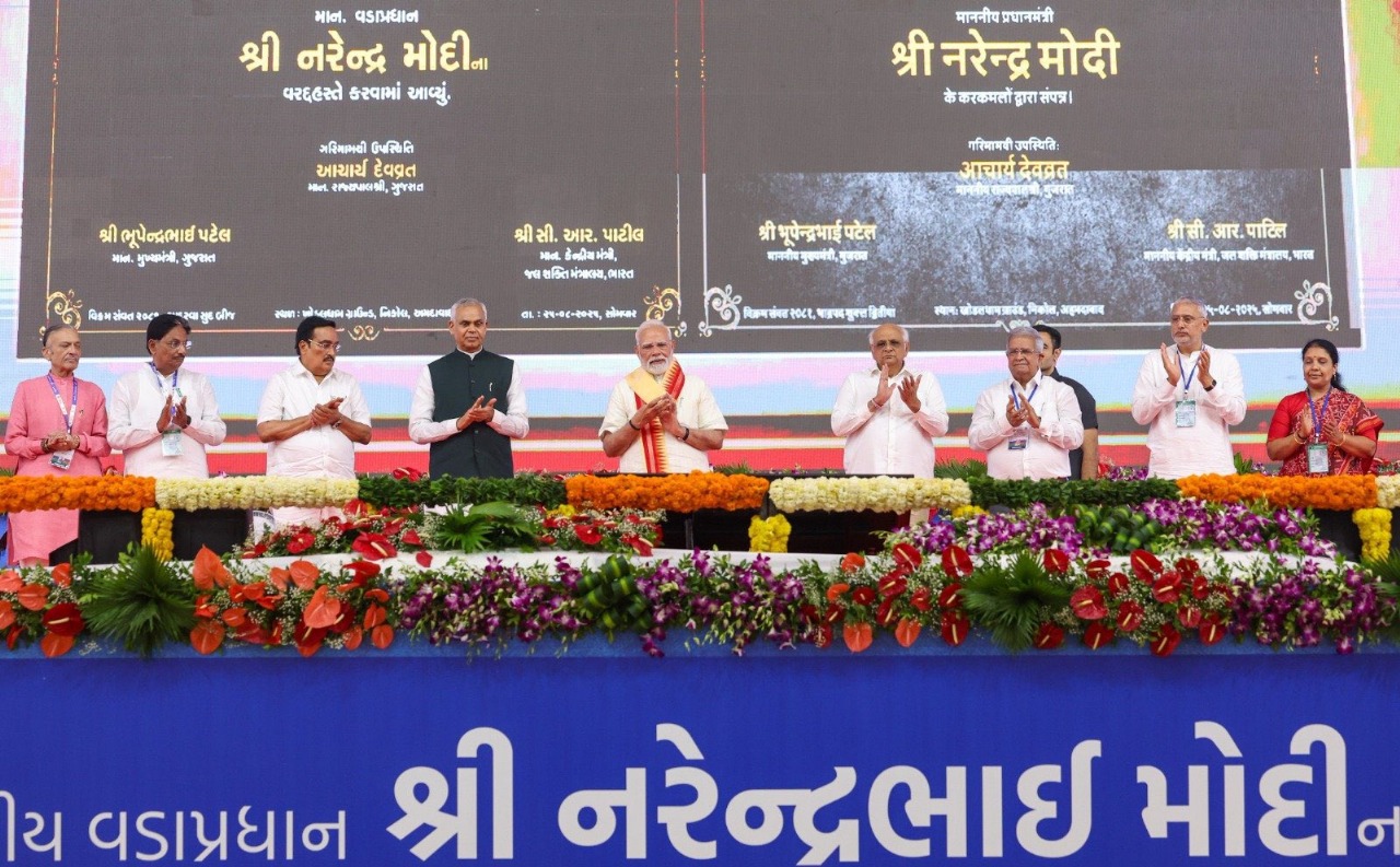 Gujarat Growth Story Accelerates As PM Modi Dedicates Projects Worth Rs 5,400 Crore