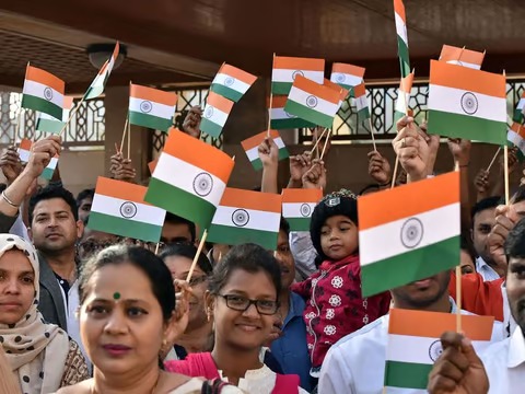 Indian Expats in UAE Celebrate 76th Republic Day with Enthralling Horseback Parade