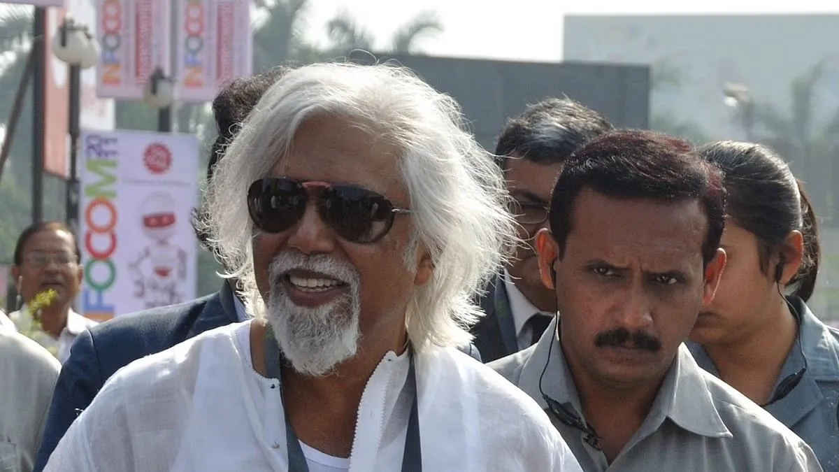 A Thousand Full Moons: PM Modi Honors Aveek Sarkar’s Legacy on His 80th Birthday