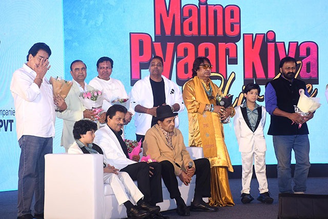 Back Together After 27 Years: Dharmendra & Arbaaz Khan Spark Excitement with ‘Maine Pyaar Kiya Phir Se’ Reunion!