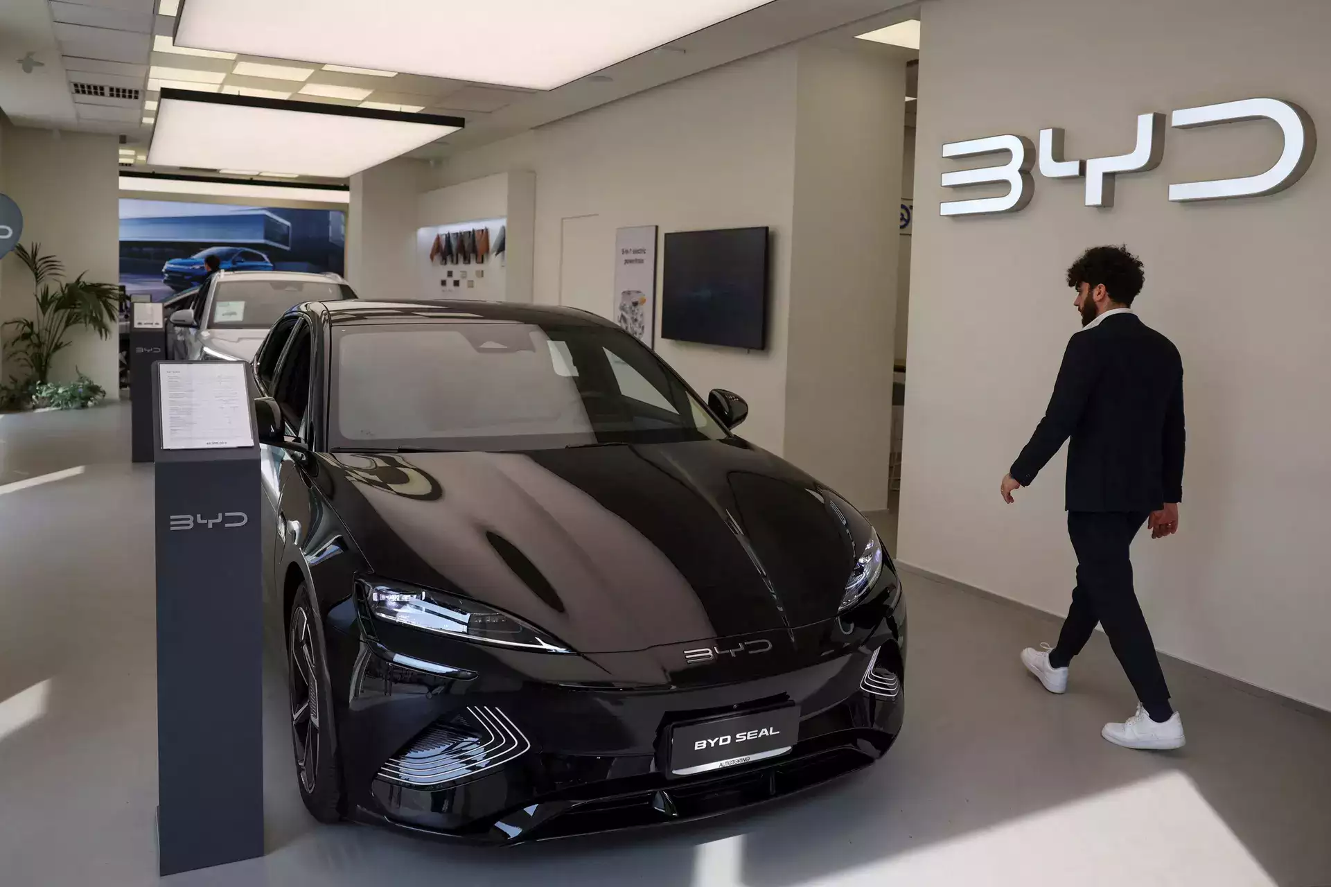 BYD Rebuilds European Operations Following Strategic Missteps