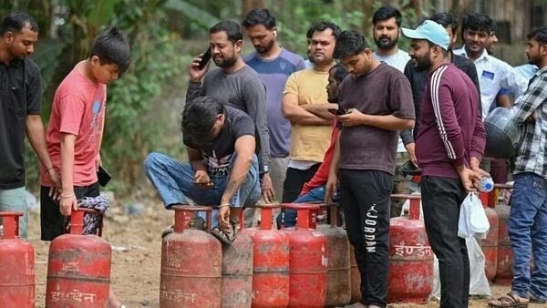 From Kitchen To Commerce: LPG Price Hike Sparks Concerns For Families And Industries
