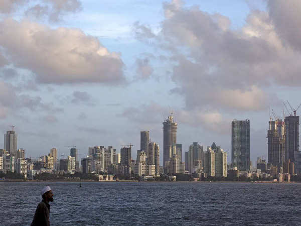 Flat-tening the Curve: Mumbai's Property Prices Reach New Heights