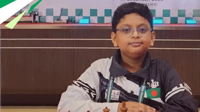 Age is Just a Number: 9-Year-Old Bangladeshi Boy Beats Chess Champion Magnus Carlsen