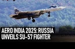 Russia's Su-57E Stealth Fighter Captivates Audience at Aero India 2025