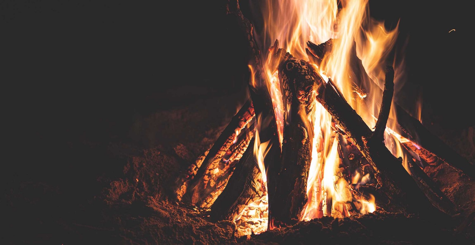 Ancient Fire Discovery: Neanderthals Lit Up 400,000 Years Ago