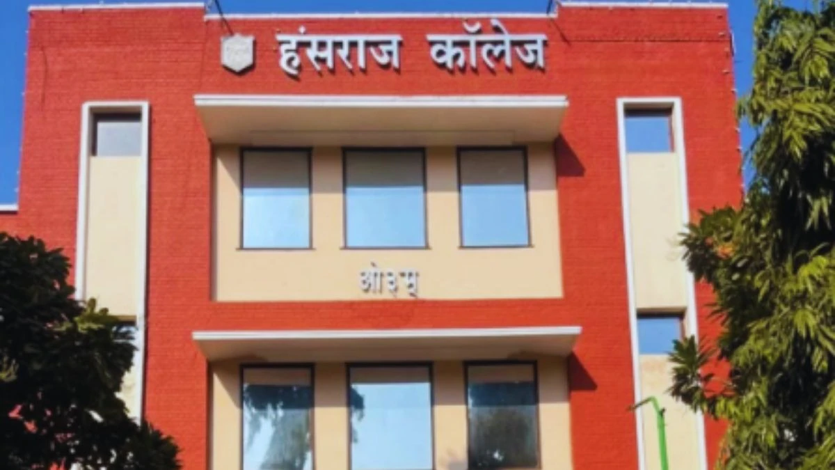 Pollution vs Potential: Chandigarh Student’s DU Dream Stalled by Parental Concern
