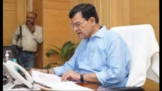 Power Cuts in Lucknow? Minister Issues Zero-Tolerance Warning to Officials