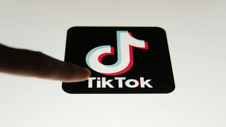 From Shutdown to Celebration: TikTok Thanks Trump for U.S. Revival