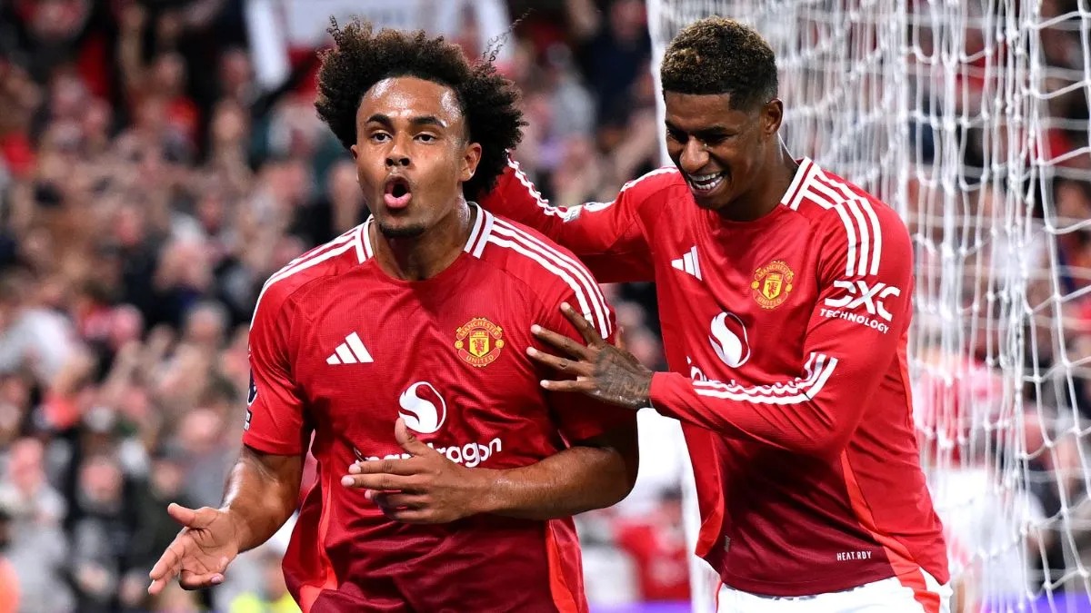 Manchester United Stuns Arsenal: Zirkzee's Penalty Seals FA Cup Victory