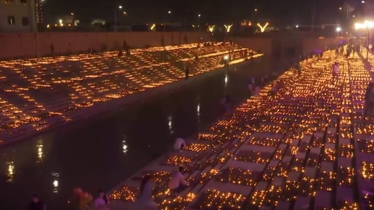 Ayodhya Glows with Devotion: Over 2.5 Lakh Lamps Lit on Ram Navami
